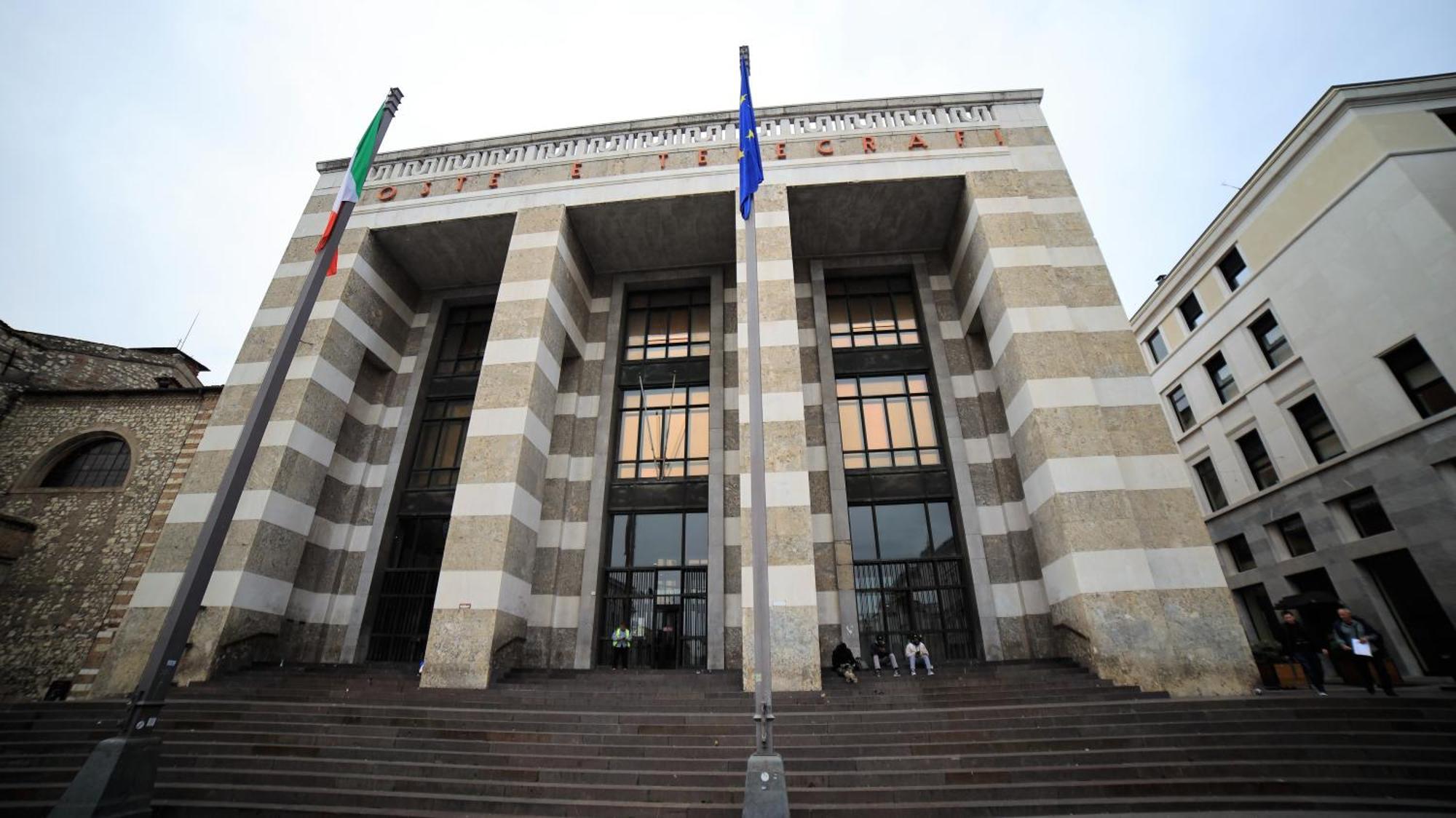 Vittoria Tre Piazze Appartamento Brescia