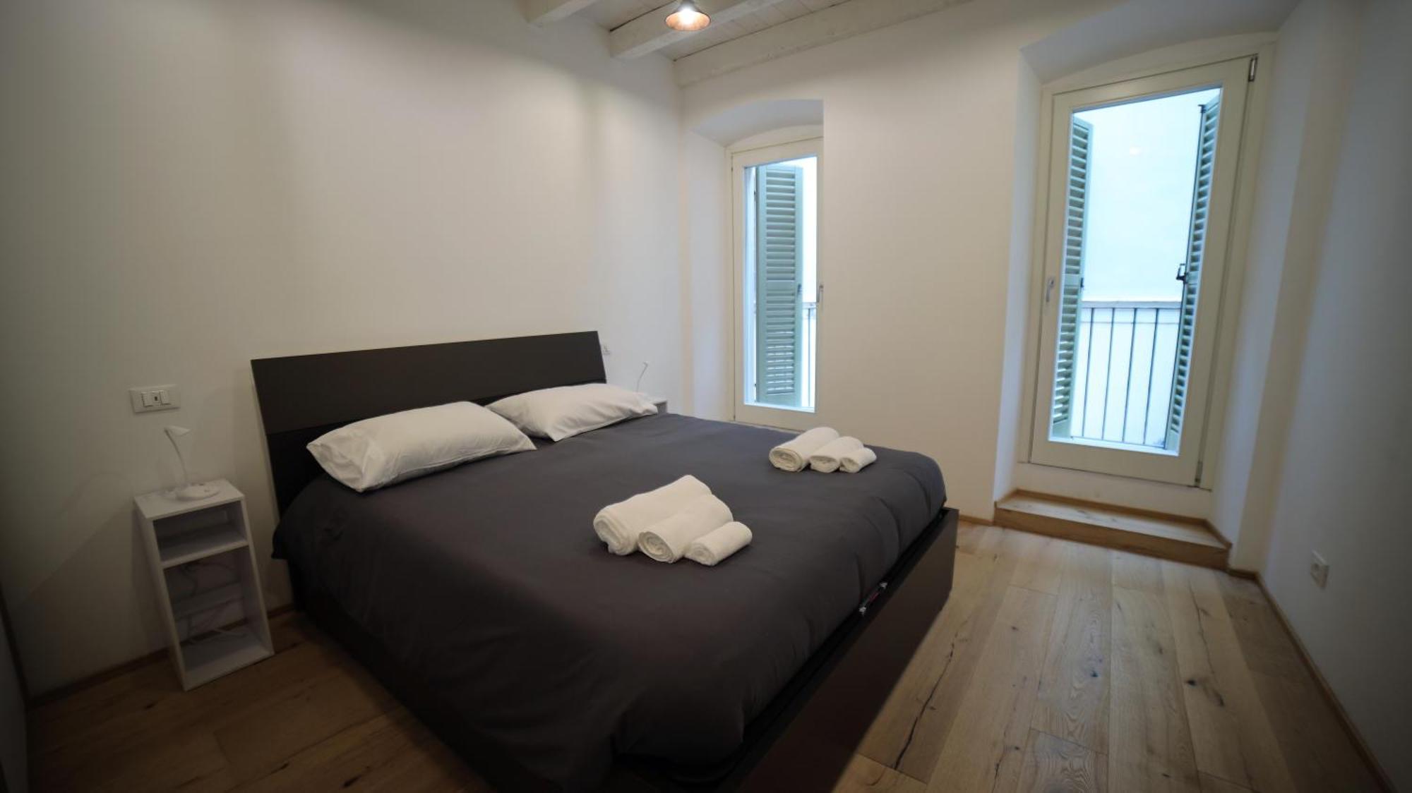 Vittoria Tre Piazze Apartment